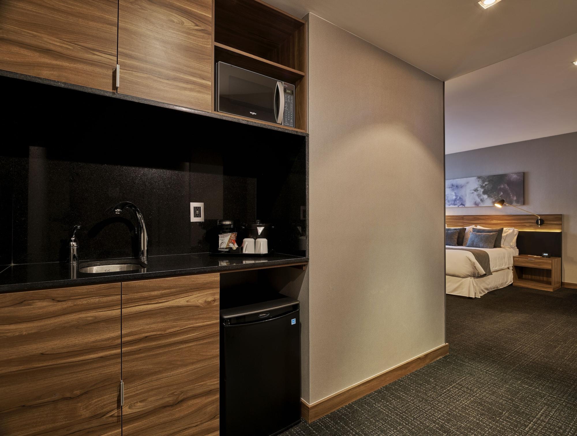 Ramada Encore by Wyndham Chihuahua Bagian luar foto