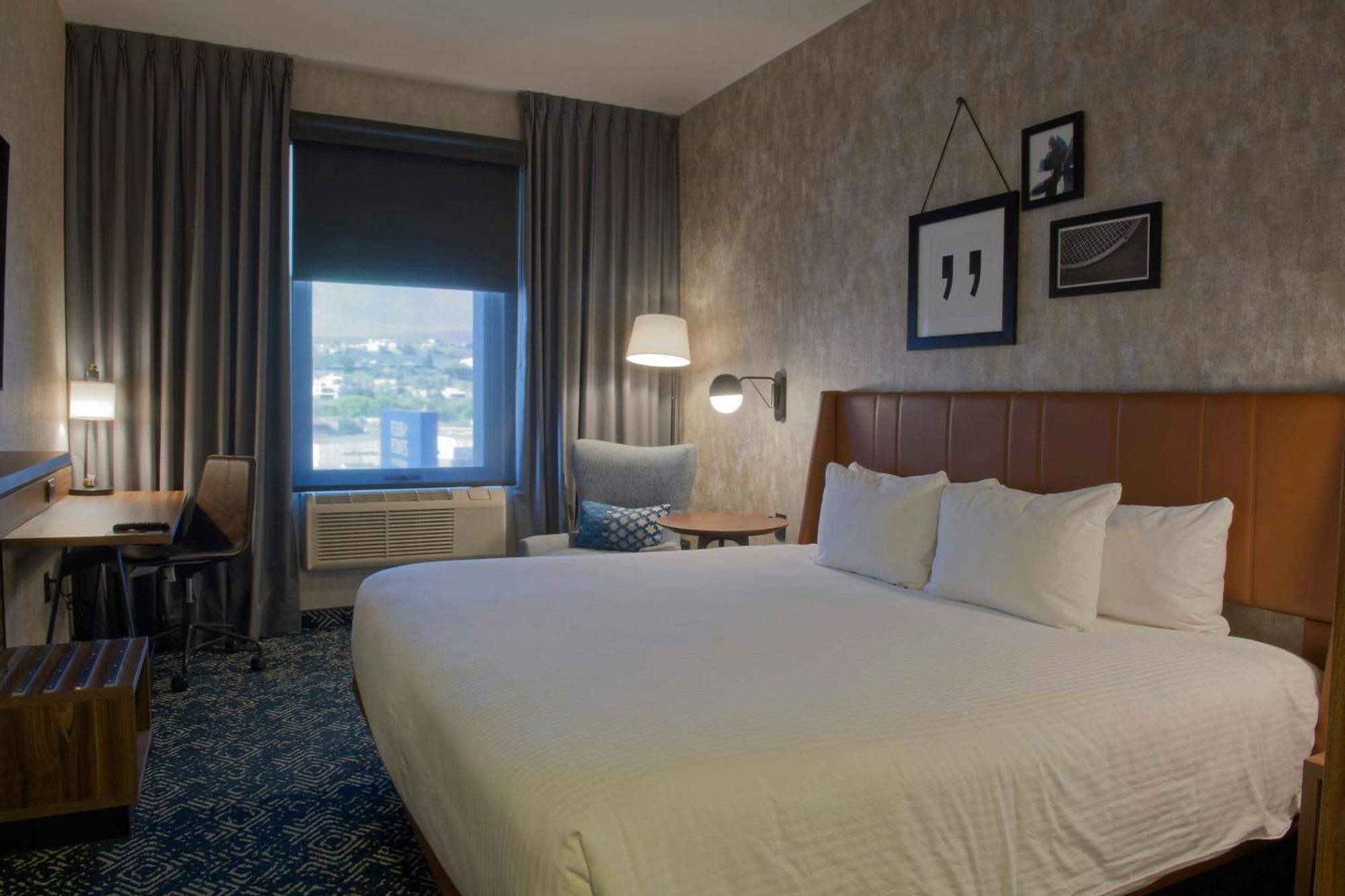 Ramada Encore by Wyndham Chihuahua Bagian luar foto